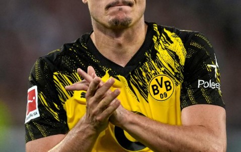 九游体育app-多特蒙德训练开放日，转会期远射贴柱引欢呼，NBA总决赛在即，细节决定成败的简单介绍