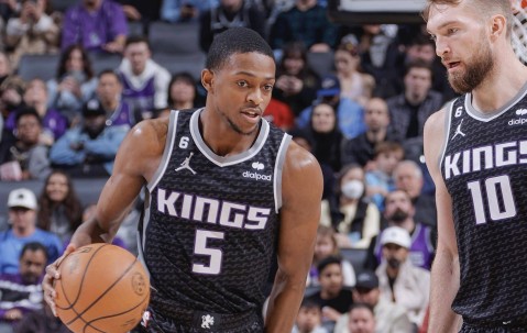 九游体育官网-转会期体能课后；萨克拉门托国王强势反弹备战欧超杯；媒体盛赞；数据趋势出现新变化的简单介绍