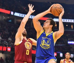 广东宏远十一冠纪录片